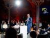 Bundeskanzler Friedrich Merz im Gespräch mit jungen Menschen bei der Konrad-Adenauer-Stiftung